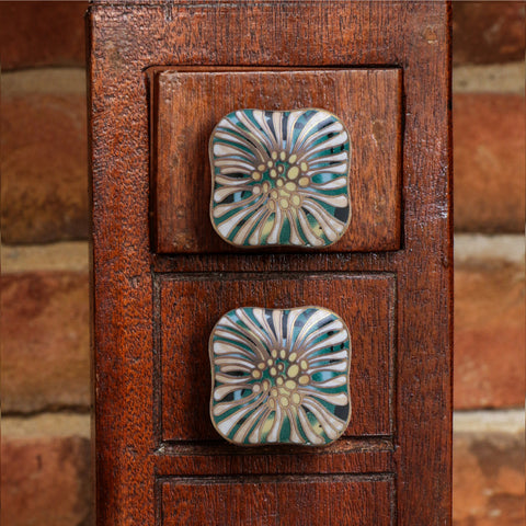 Set of Six Salah Ceramic Square Knob Multipack
