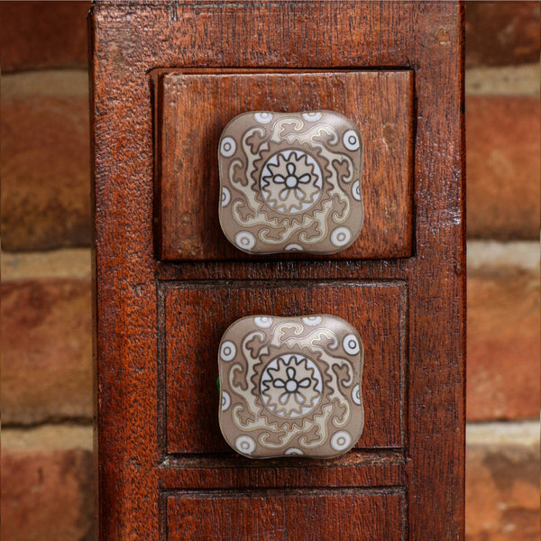 Set of Six Amgel Square Ceramic Knobs